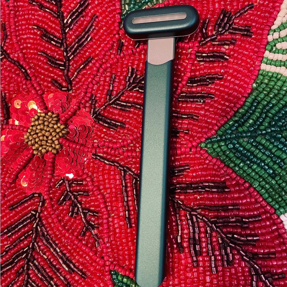 4-in-1 Advanced Skincare Wand W/ Red Light Therapy